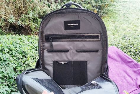 troubadour apex backpack review